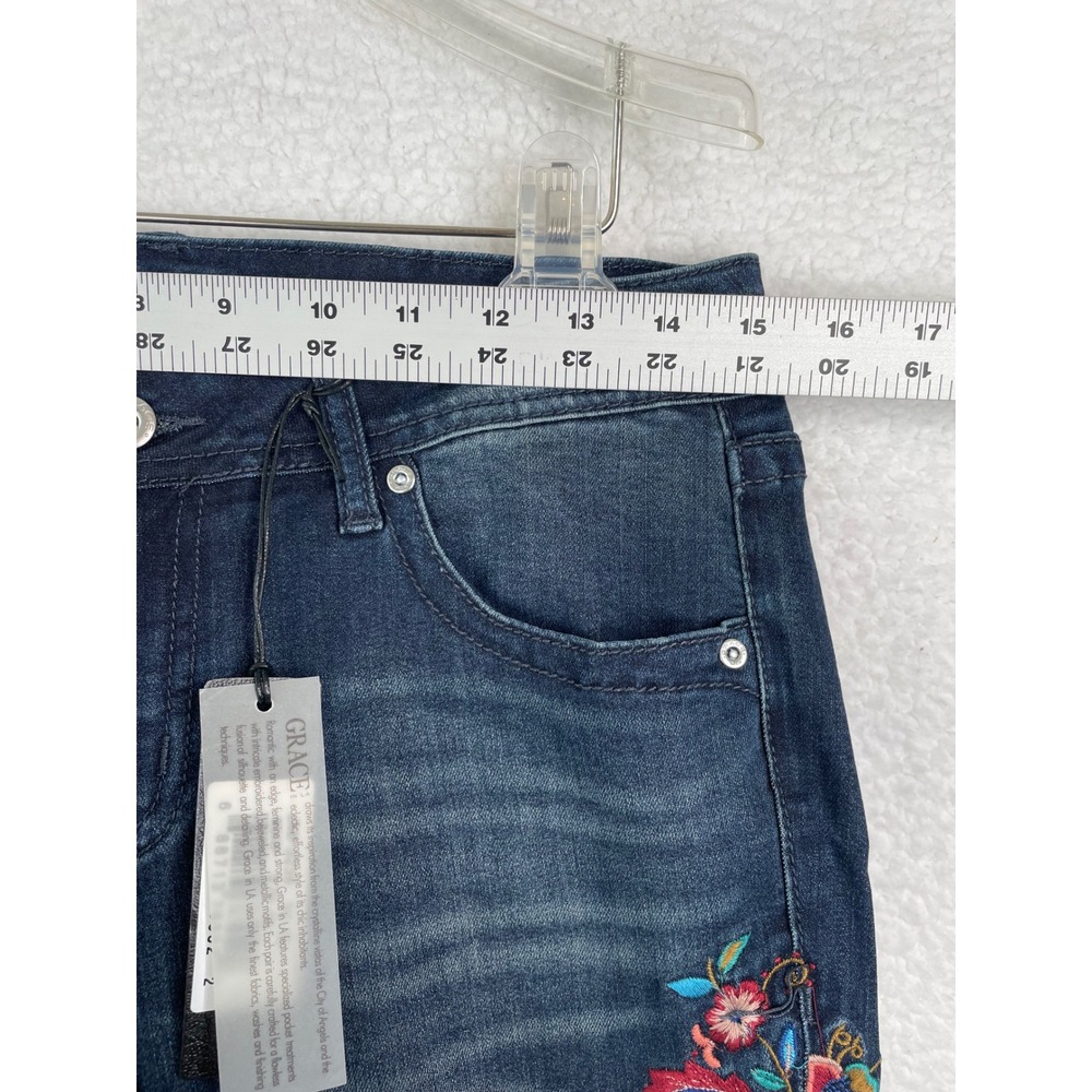 Grace in LA Womens Skinny Jeans Dark Wash Floral Embroidered Size 29 NEW - Picture 9 of 13